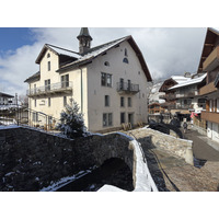 Picture France Megeve 2025-02 15 - Hotel Pools Megeve