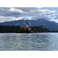 Picture Slovenia Bled 2025-09 21 - Saving Bled