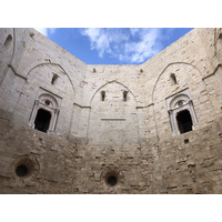Picture Italy Castel del monte 2024-09 4 - Hot Season Castel del monte