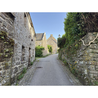 Picture France Locronan 2026-04 8 - Lands Locronan