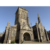 Picture France Locronan 2026-04 69 - Shopping Locronan