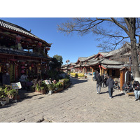 Picture China Lijiang 2026-01 727 - Shopping Lijiang
